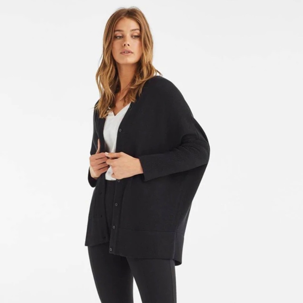Vetta Oversized Sweater Black M